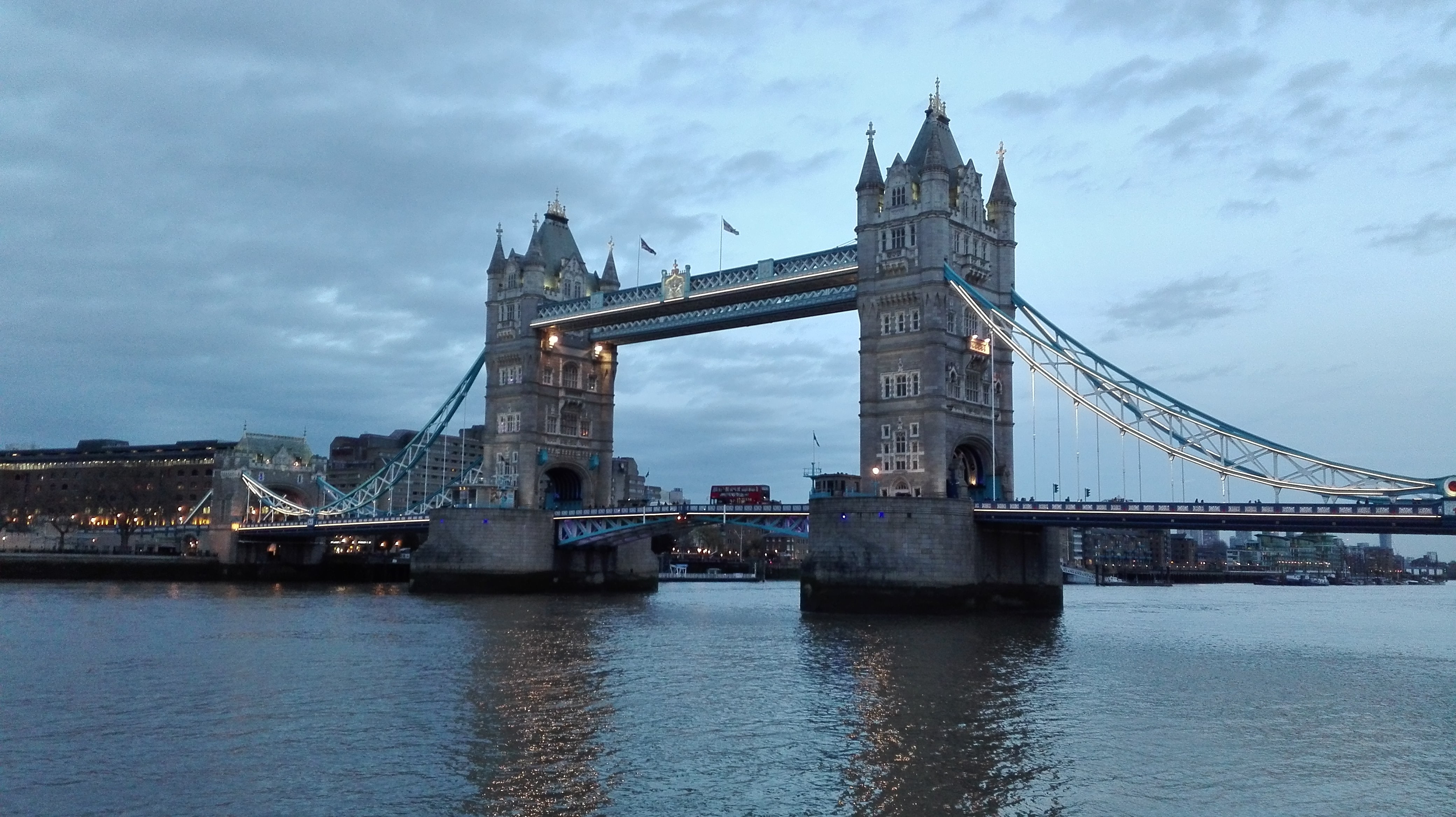 Tower_Bridge